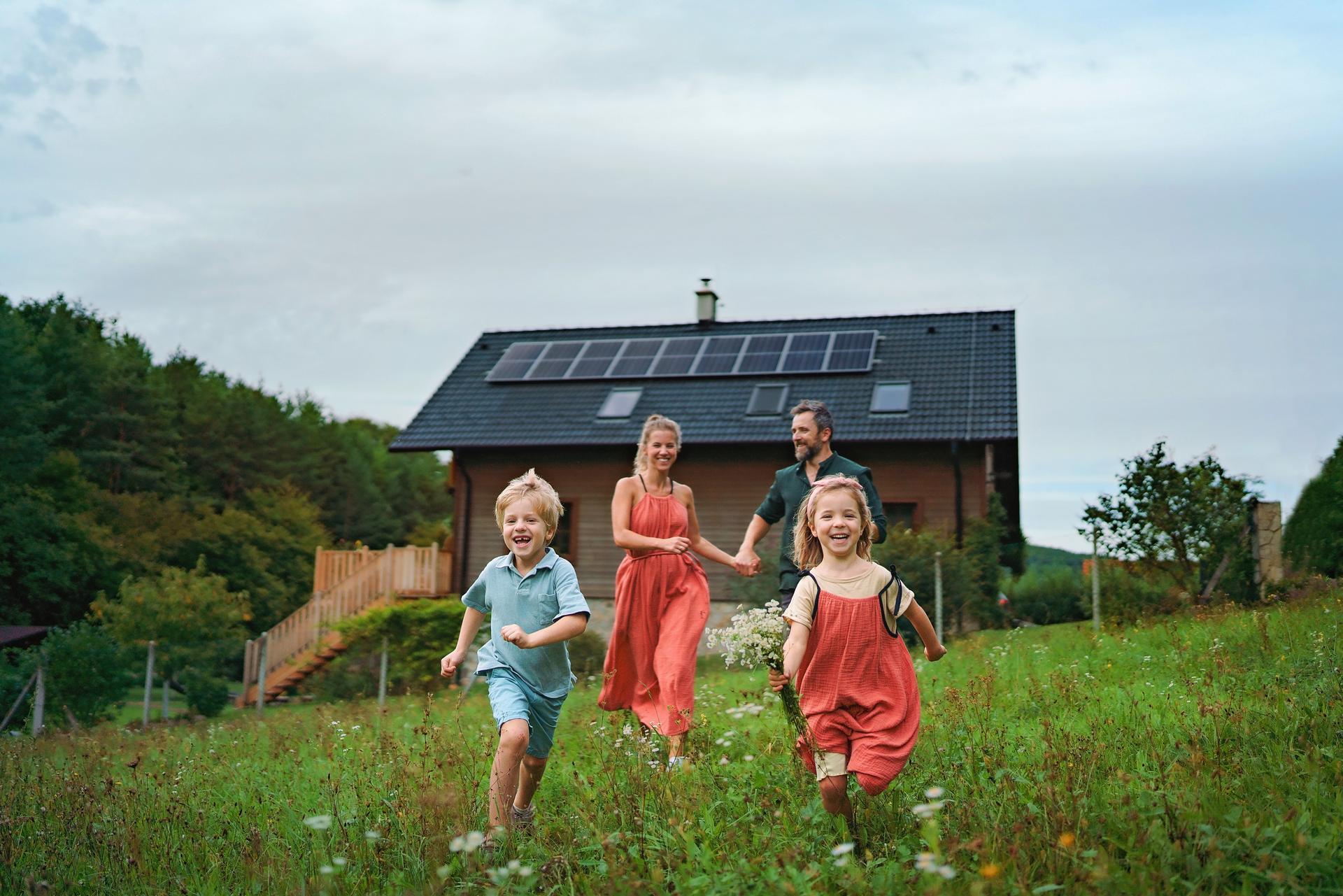 Read more about the article Energiewende zu Hause: Wie Photovoltaikanlagen den Wohnwert steigern und Kosten senken